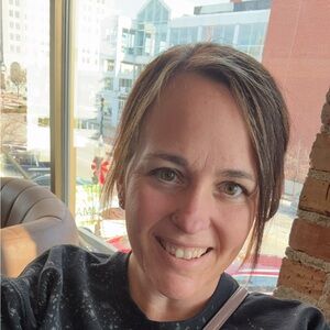 Meet your Posher, Jennifer